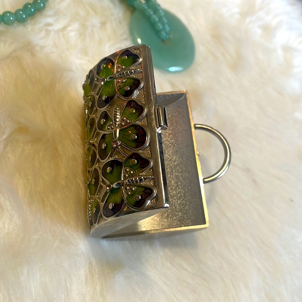 🦚💚💜✨VINTAGE Judith Leiber for Neiman Marcus Butterfly Metal Pill Box